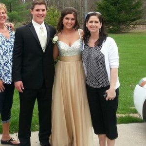 Sherri Hill prom dress